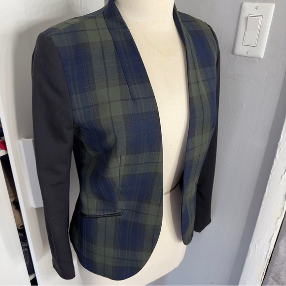 H&M | plaid blazer size 8 - Picture 4 of 6